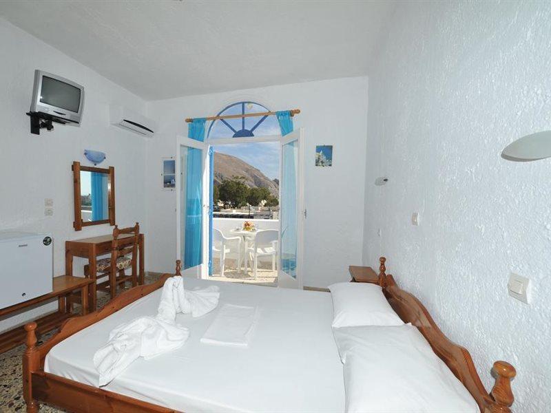 Santa Irini Hotel Perissa  Exterior photo