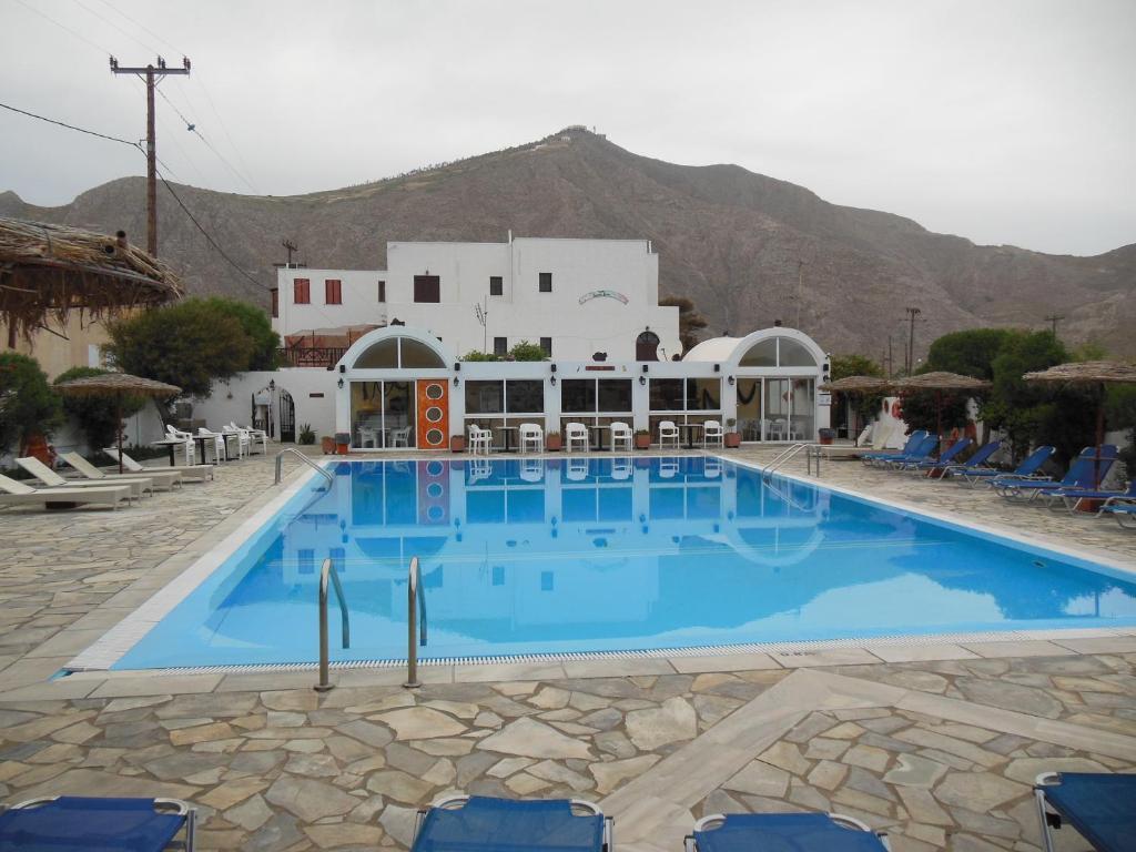 Santa Irini Hotel Perissa  Exterior photo