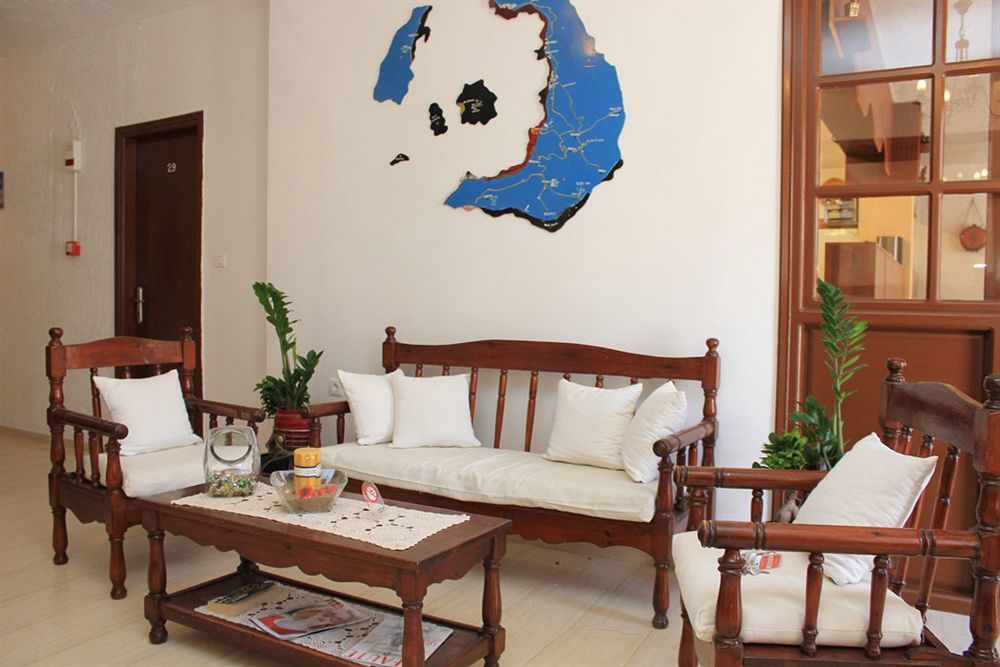 Santa Irini Hotel Perissa  Exterior photo